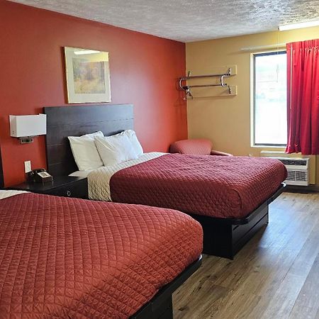 Budgetel Inn & Suites Fort Scott Zewnętrze zdjęcie